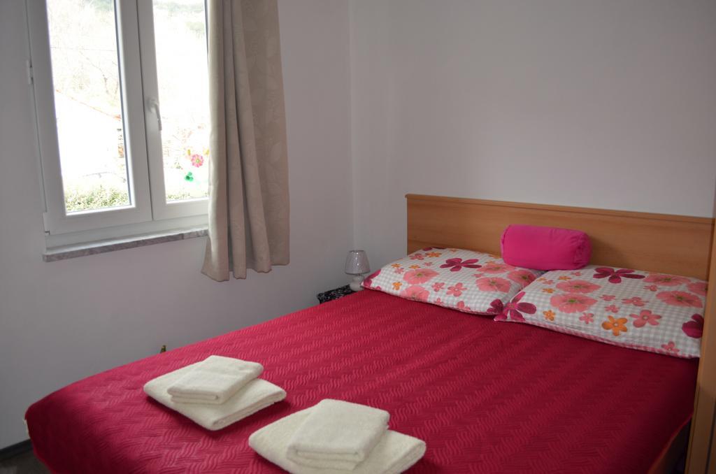 Apartments Nina バスカ エクステリア 写真